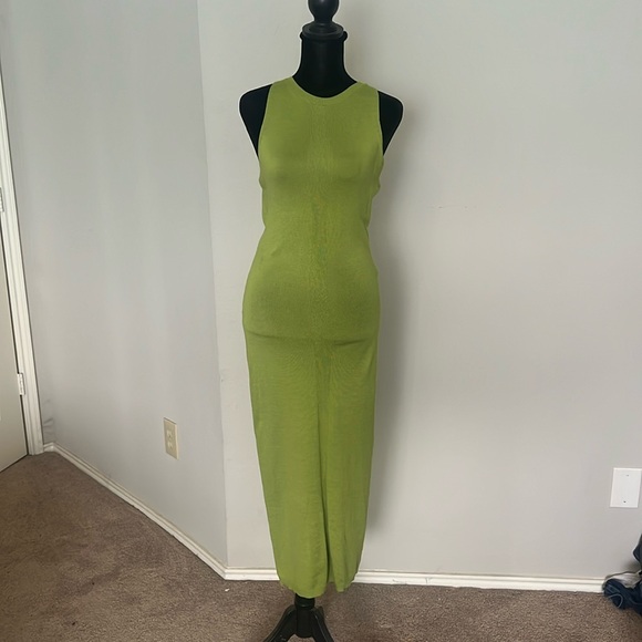 Lime Green Bodycon Midi Dress Size Small - Picture 1 of 5